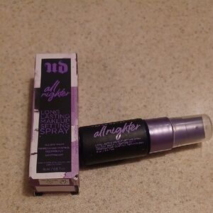 Urban Decay All Nighter Setting Spray